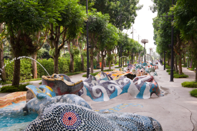 Merlion_Walk,_Sentosa_-_20090908