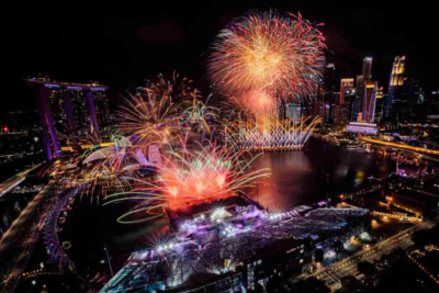 Singapore-Marina-Bay-Countdown-firworks-1024x683