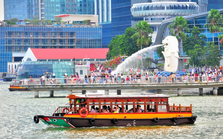 River Cruise Hop-On Hop-Off