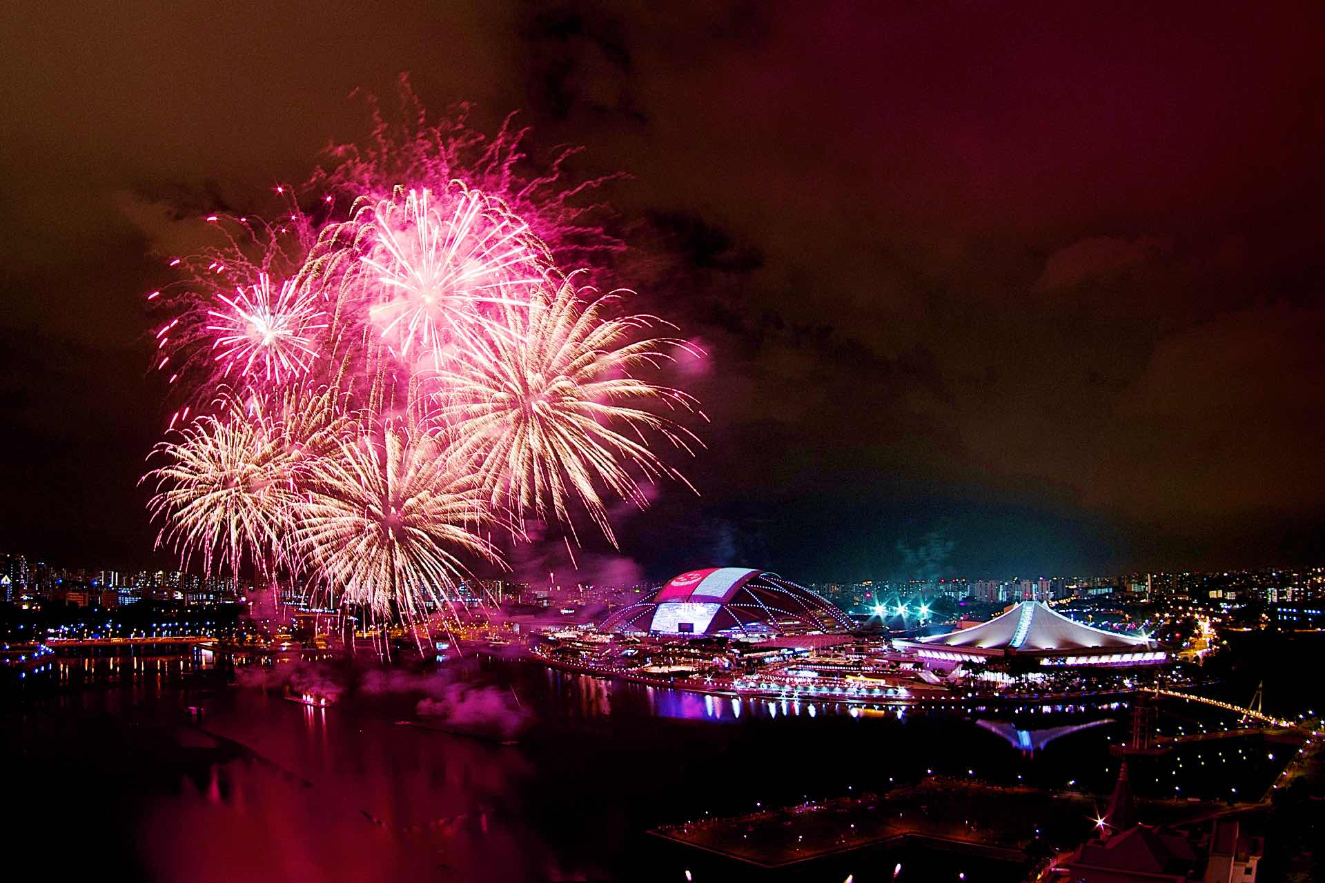 Guide New Year di Sentosa Island