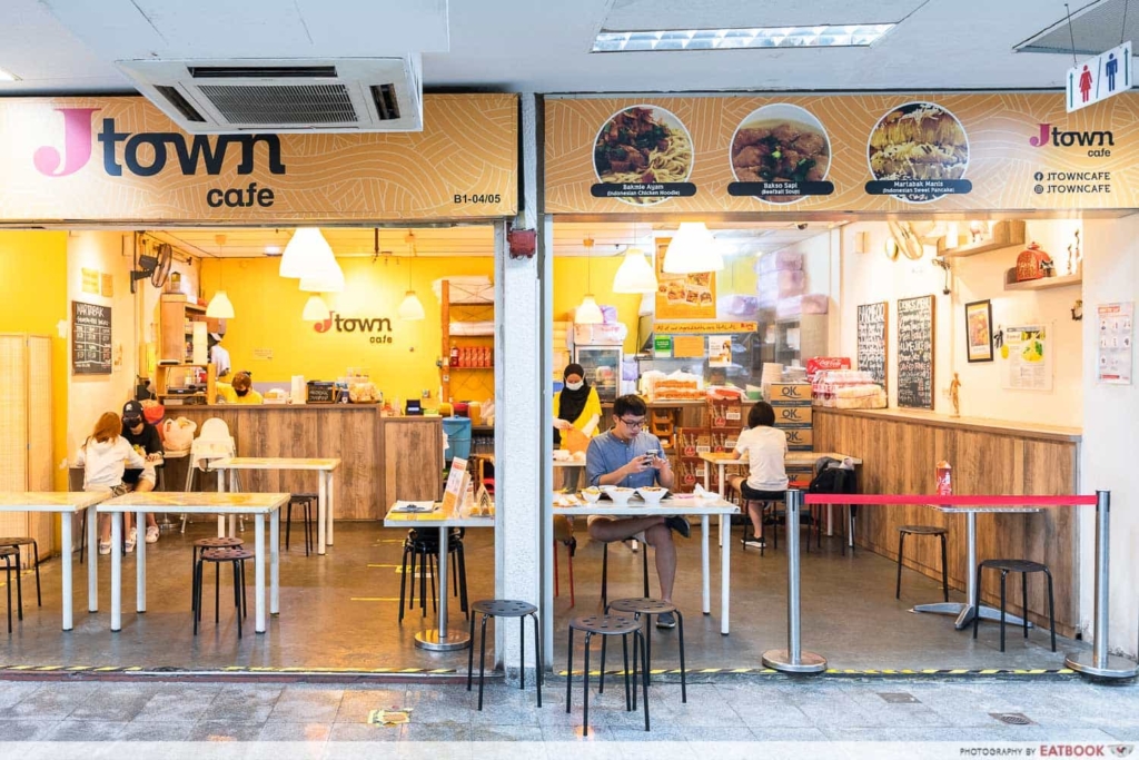 JTown Café (Jalan Pisang)