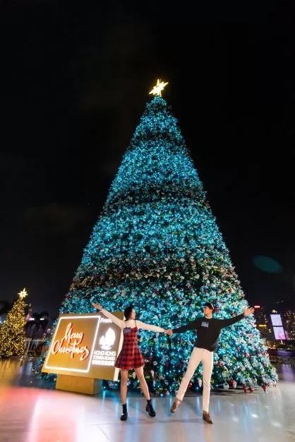 Giant Christmas Tree Takashimaya Orchard Road 2025 Singapore.
