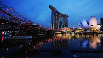 fti wisata malam singapore