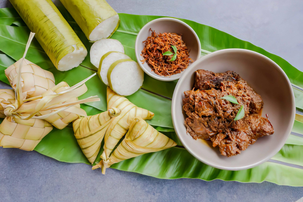 Ketupat & Rendang Malaysia