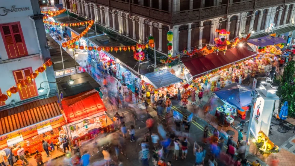 Street market kuliner khas Tionghoa