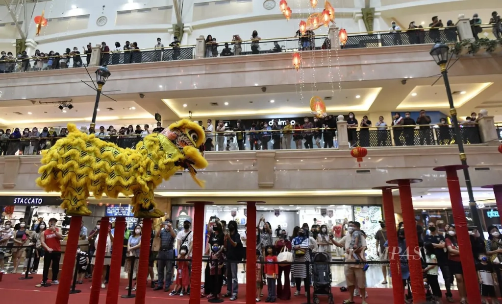 Mid Valley Megamall Barongsai