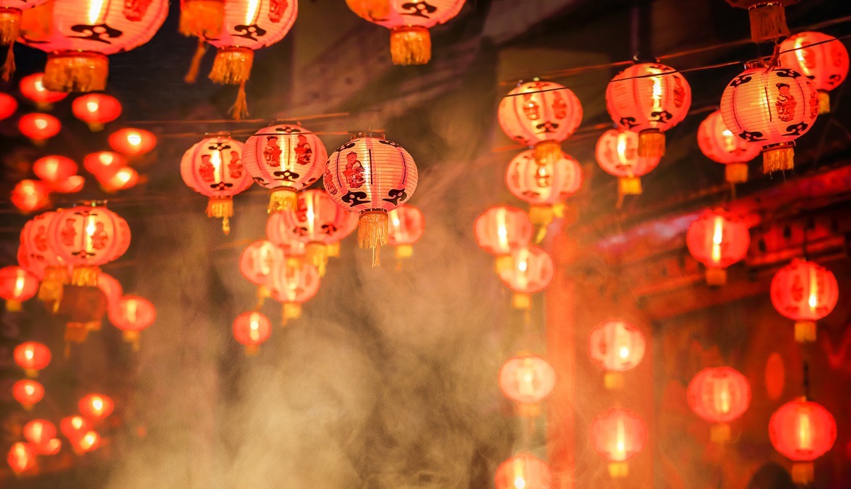 Chinese,New,Year,Lanterns,In,Chinatown,,Firecracker,Celebration