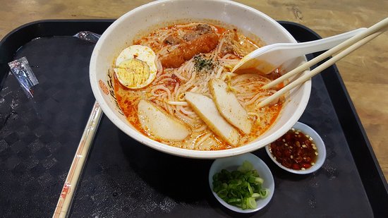 Laksa Lau Pa Sat