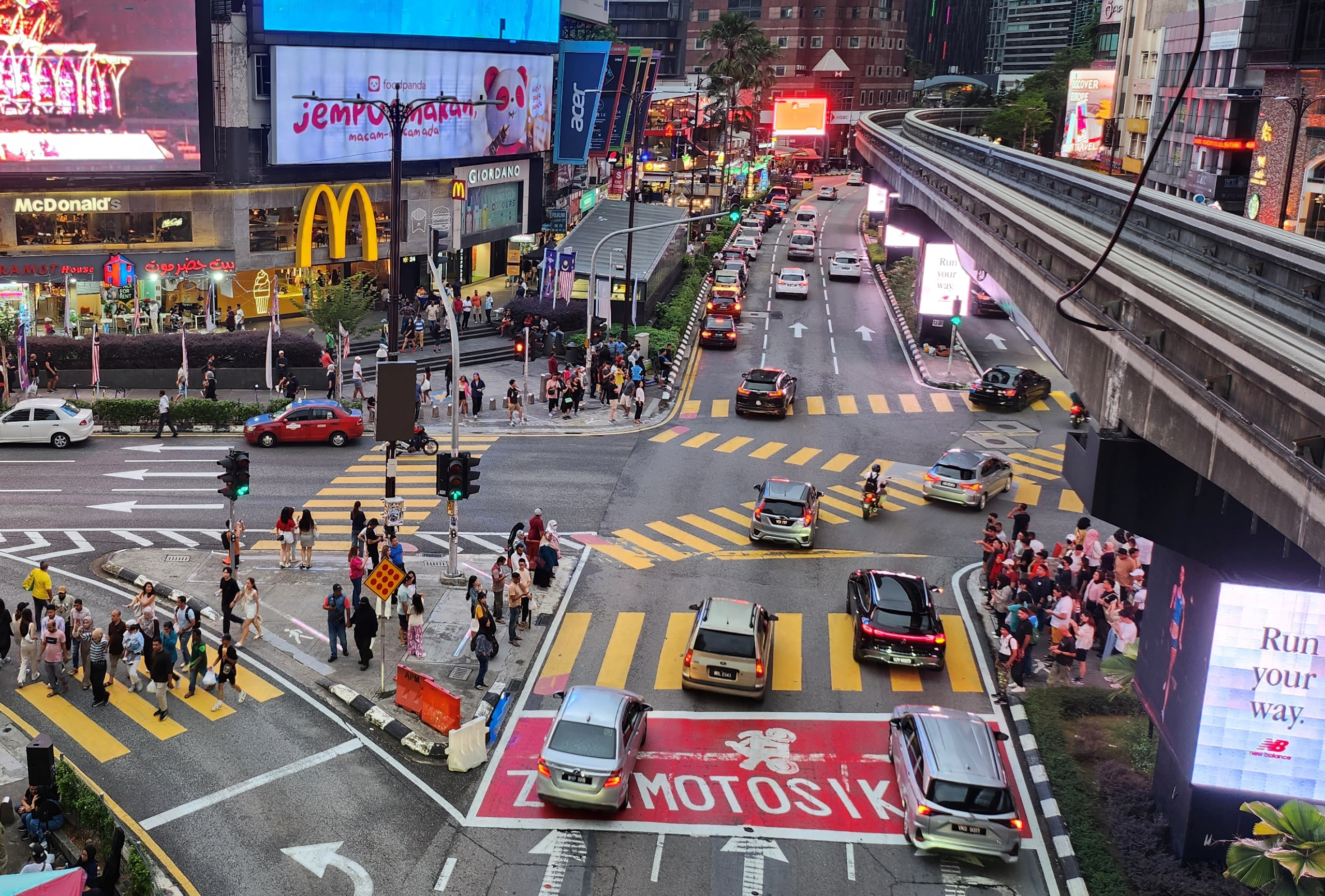fti jalan macet kuala lumpur