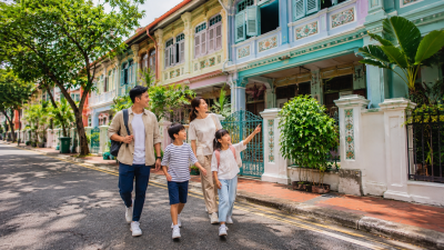 Keluarga Indonesia wisata Singapore selain Marina Bay di Katong Joo Chiat