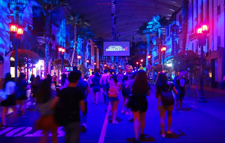 suasana Halloween di Sentosa Singapore 2026